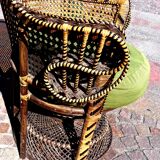 Authentique fauteuil dit Emmanuelle en rotin, design séventies