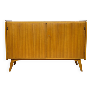 buffet en noyer des années - style