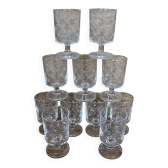 11 verres à vin blanc Cavalier Luminarc, 1970