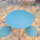 Wrought iron garden furniture , 1 table , 4 chairs