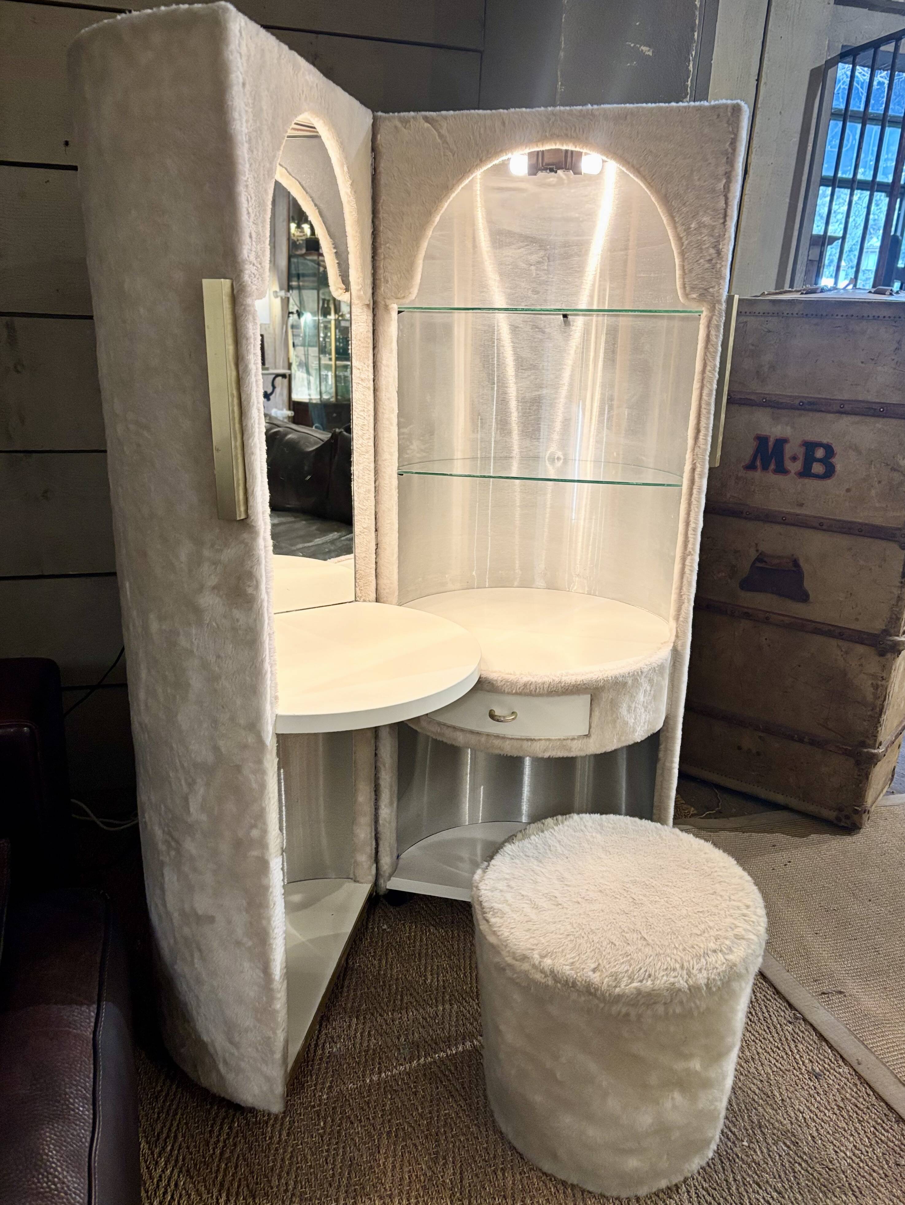 "Dilly Dally" hairdresser by Luigi Massoni for Poltrona Frau, 1970s.