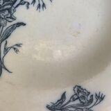 Hollow plate, fruit cup pattern carnations badonviller