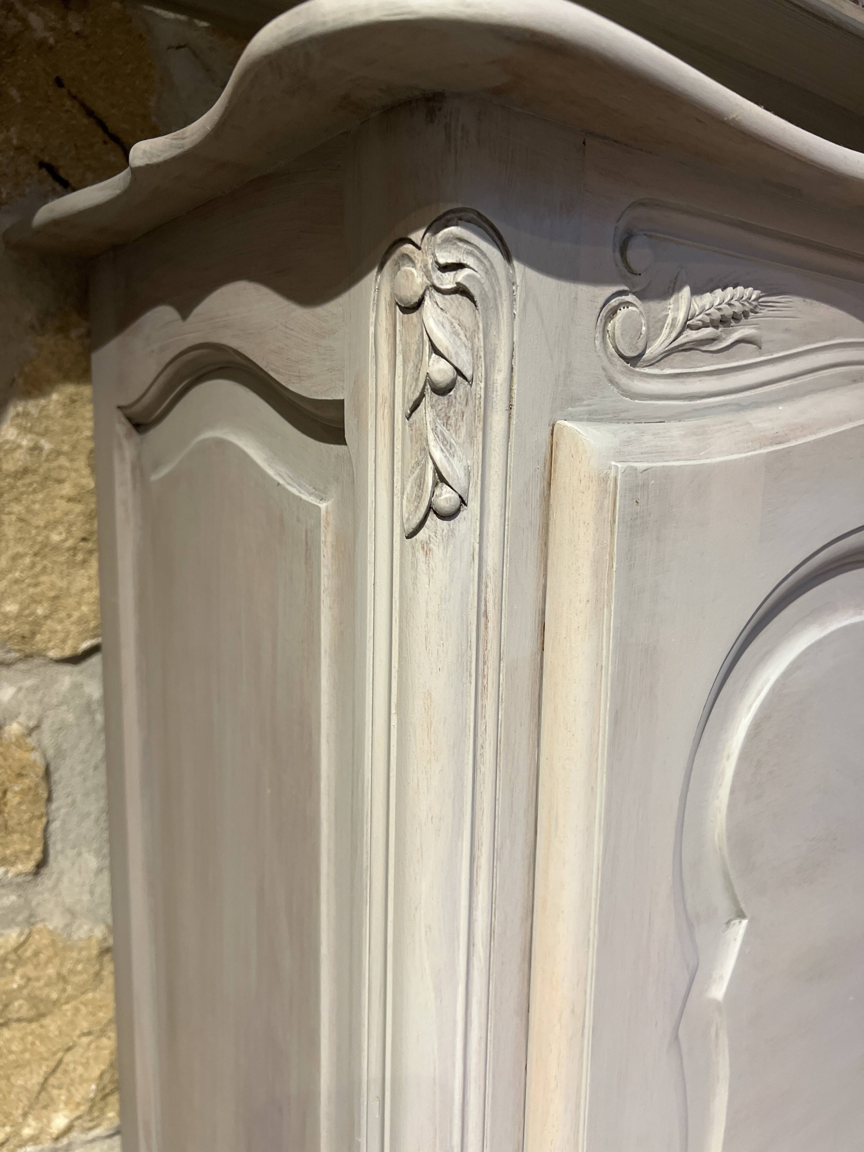 Magnificent Provençal secretary storage furniture made of solid wood with olives.