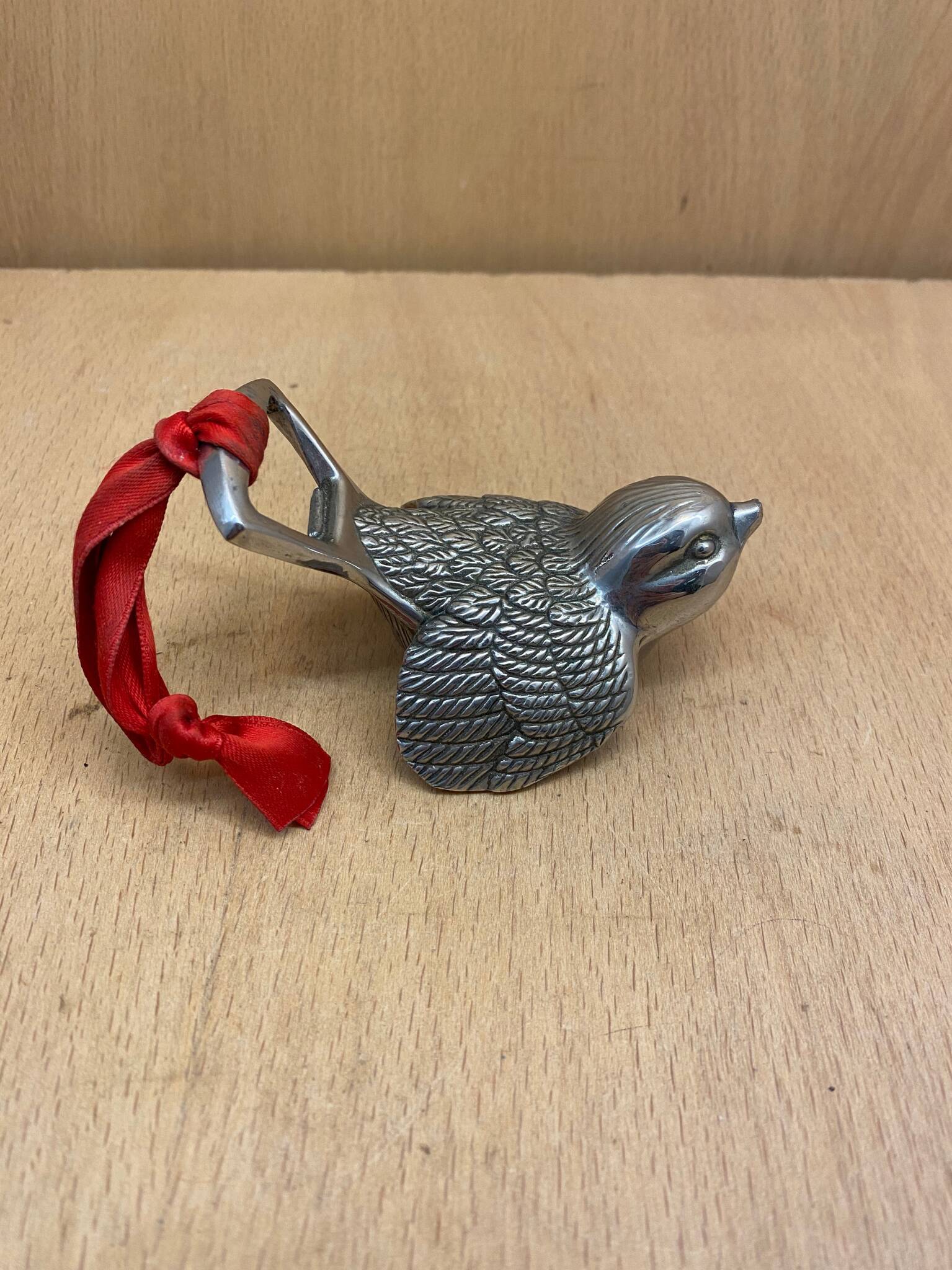 Bird bottle opener