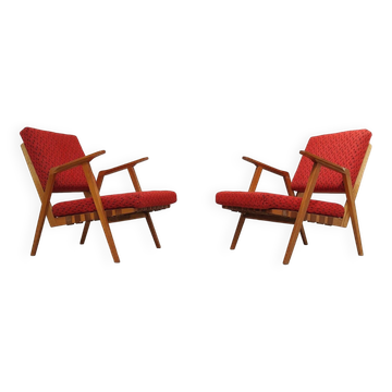Pair of armchairs in mottled red and wood by Uluv, former Czechoslovakia 1960