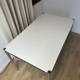USM Haller desk in pearl grey laminate