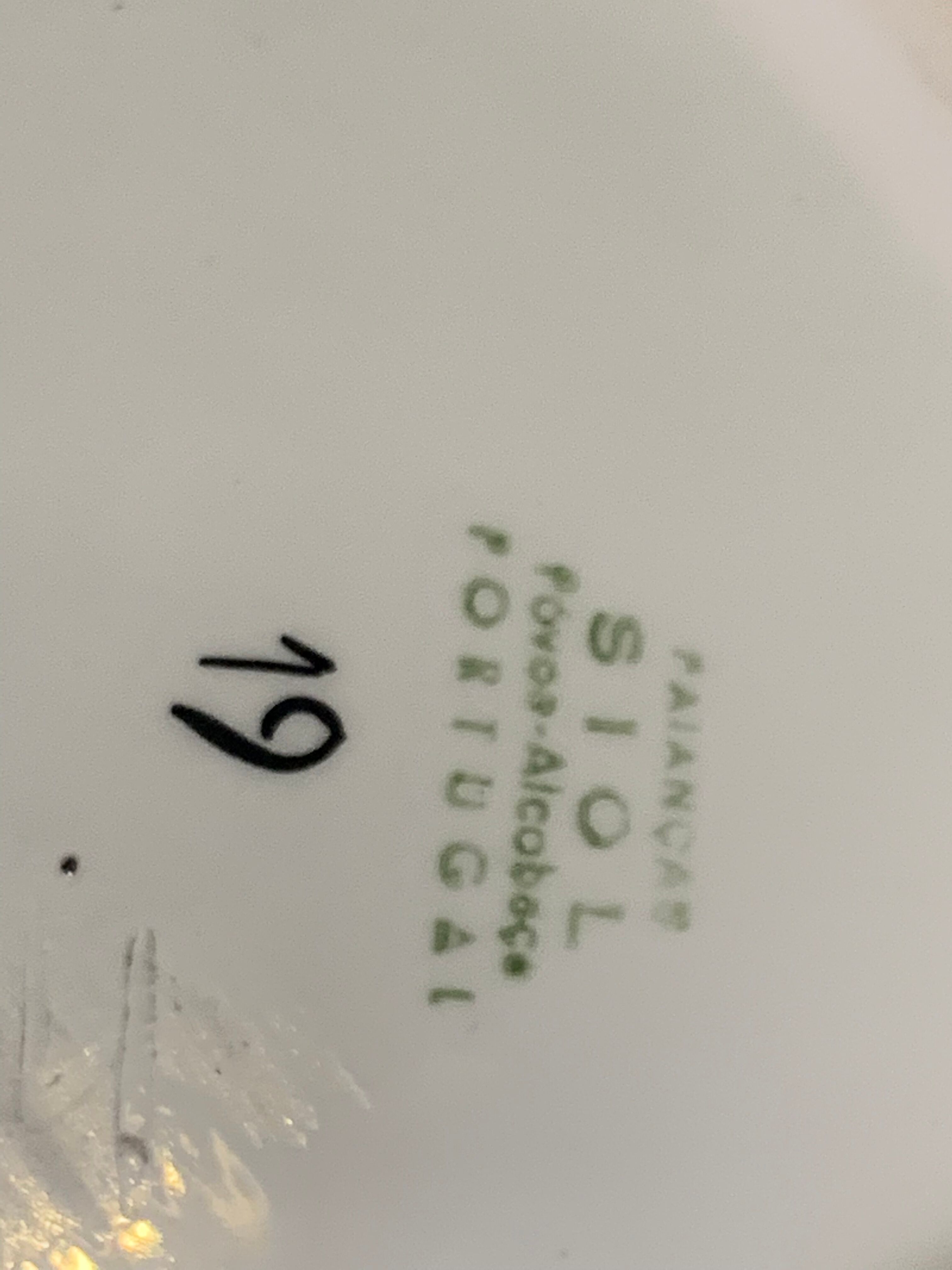 Cache pot owl glazed ceramic white slip earthenware siol Portugal