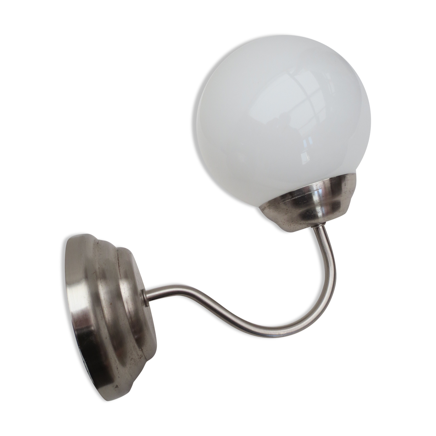 Gooseneck wall lamp, white opaline round globe