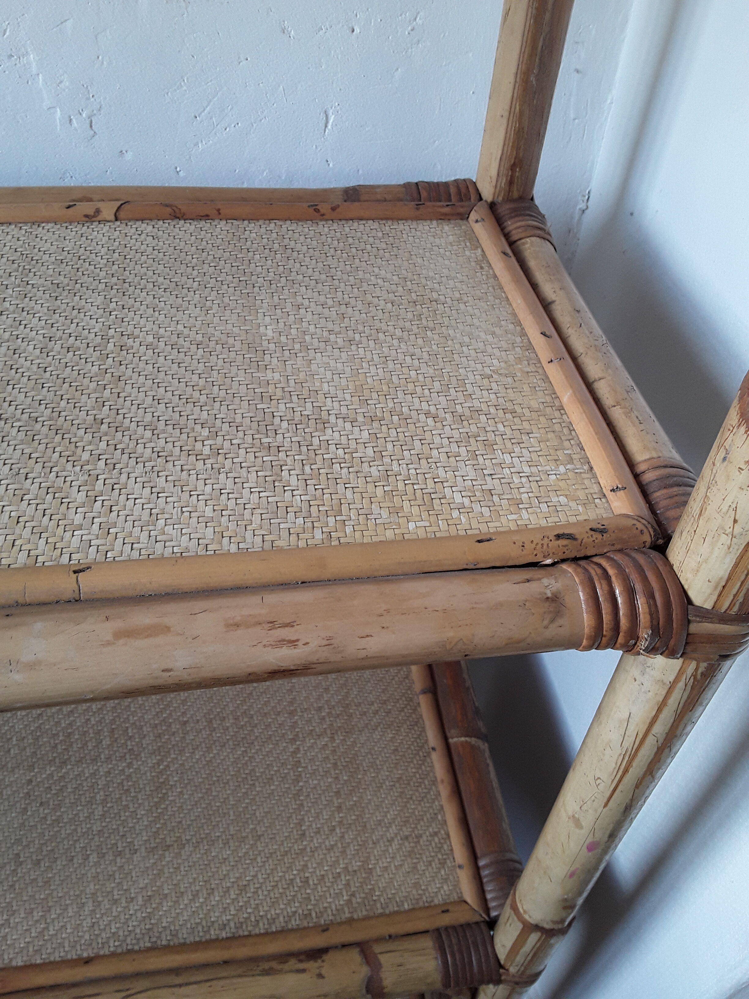 Vintage shelf in rattan 60/70s