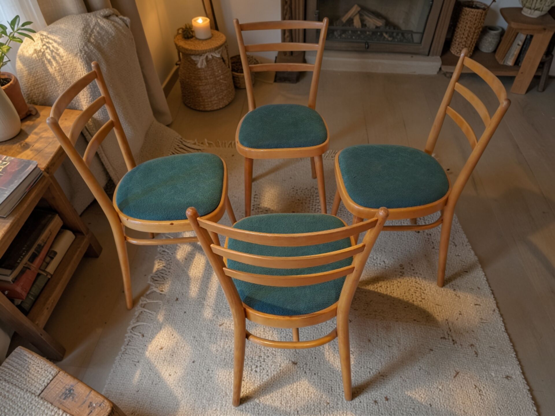 Set of 4 TON chairs, Czech vintage 1960s.