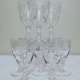 8 verres à vin