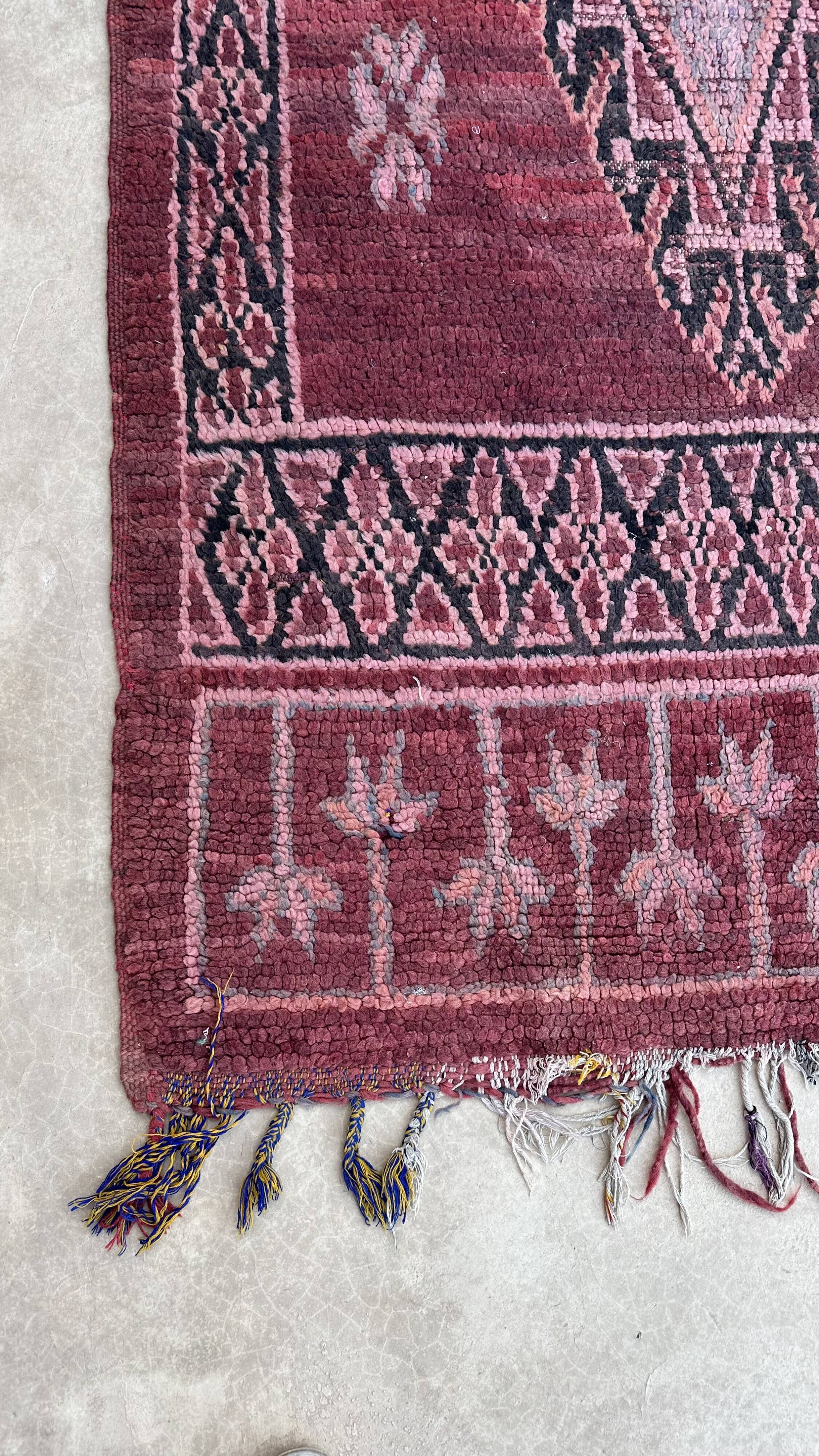 Moroccan carpet - 111 x 271 cm