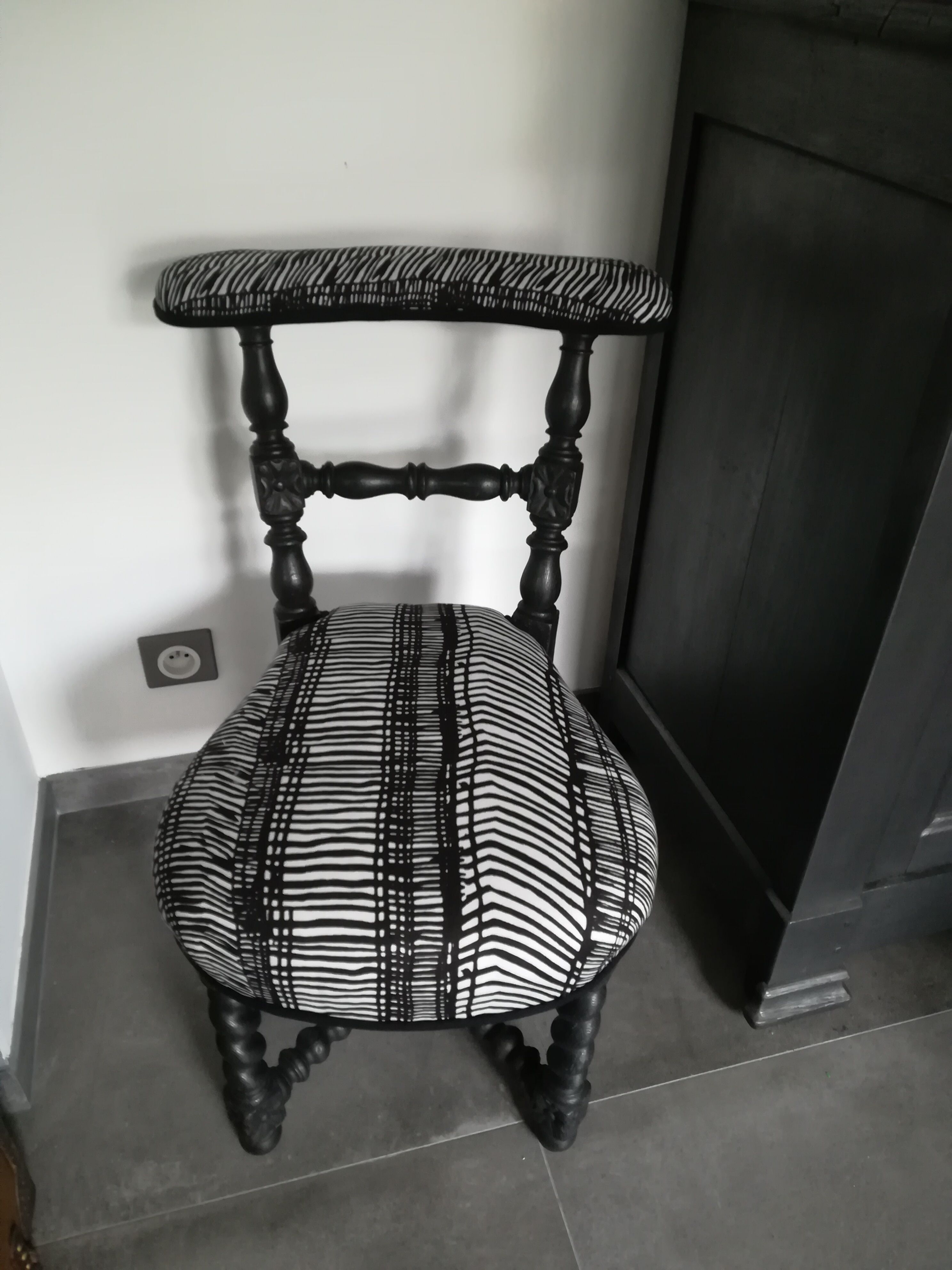 Chaise ancienne de fumeur