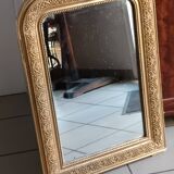 miroir ancien en bois et stuc doré