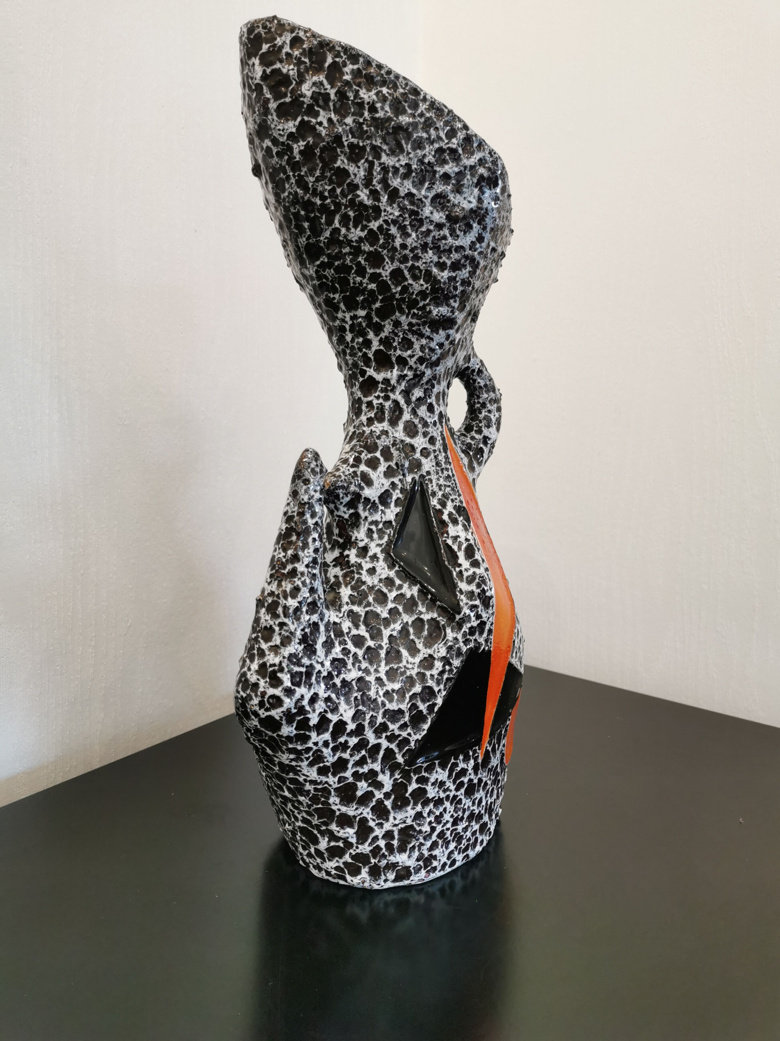 Geometric vase signed Le Vaucour for Vallauris