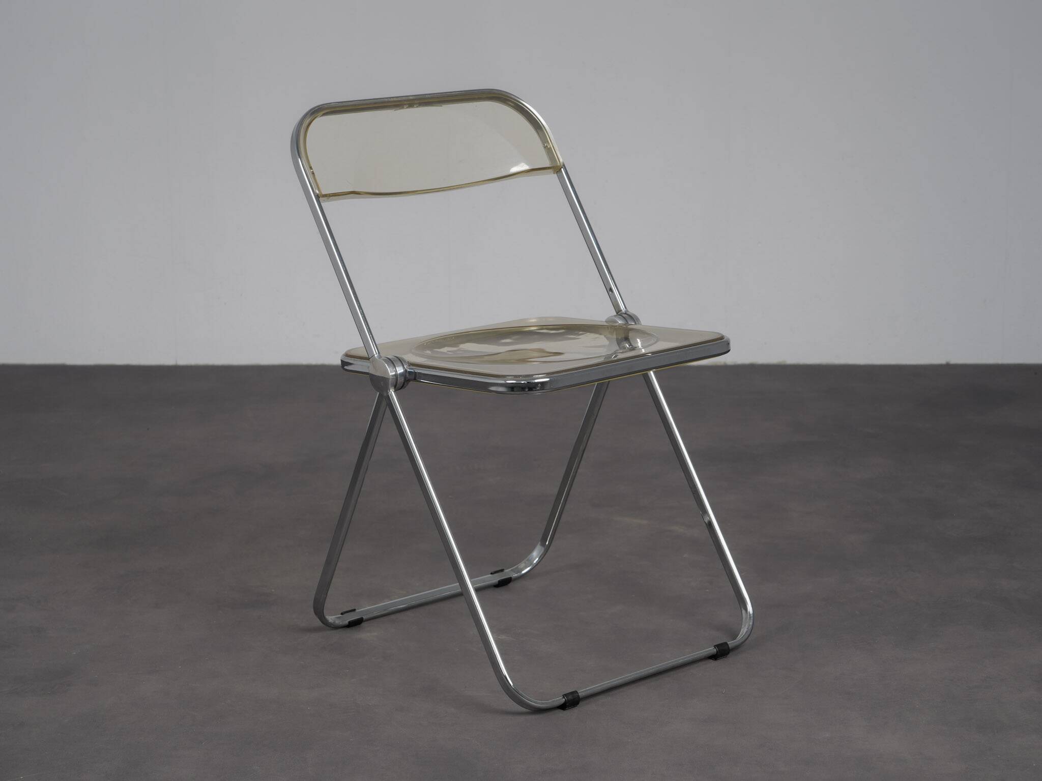 Pair of Plia folding chairs by Giancarlo Piretti for Castelli, Italy, 1970s