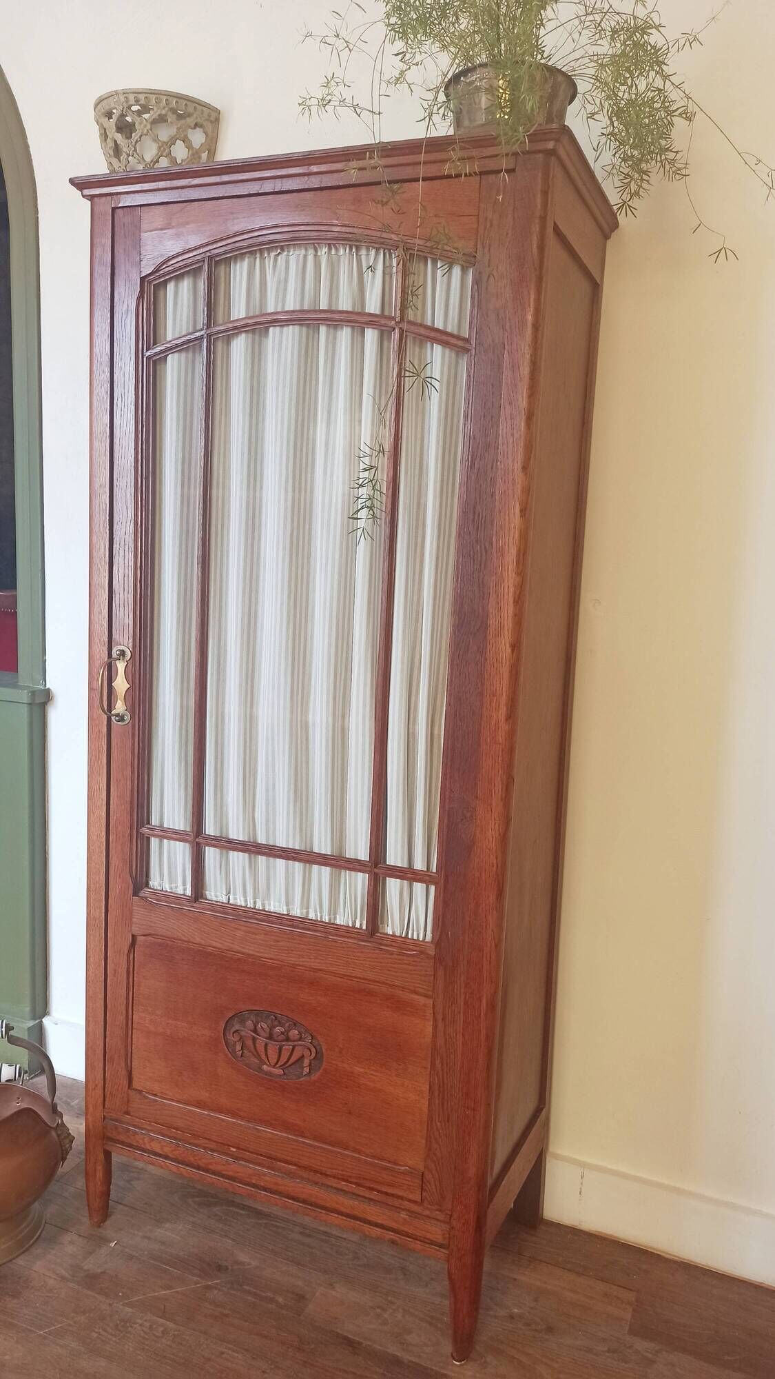 Art Deco bonnetière wardrobe in wood