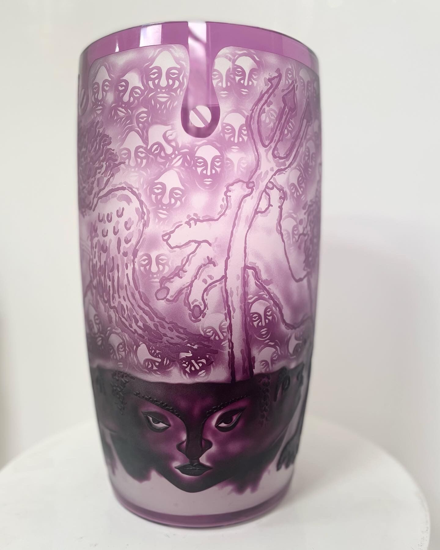 Vase of Edward Leibovitz
