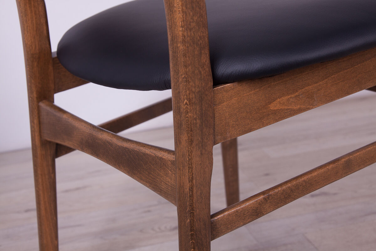 Model 107 armchairs by Hans Olsen for Bramin, 1950