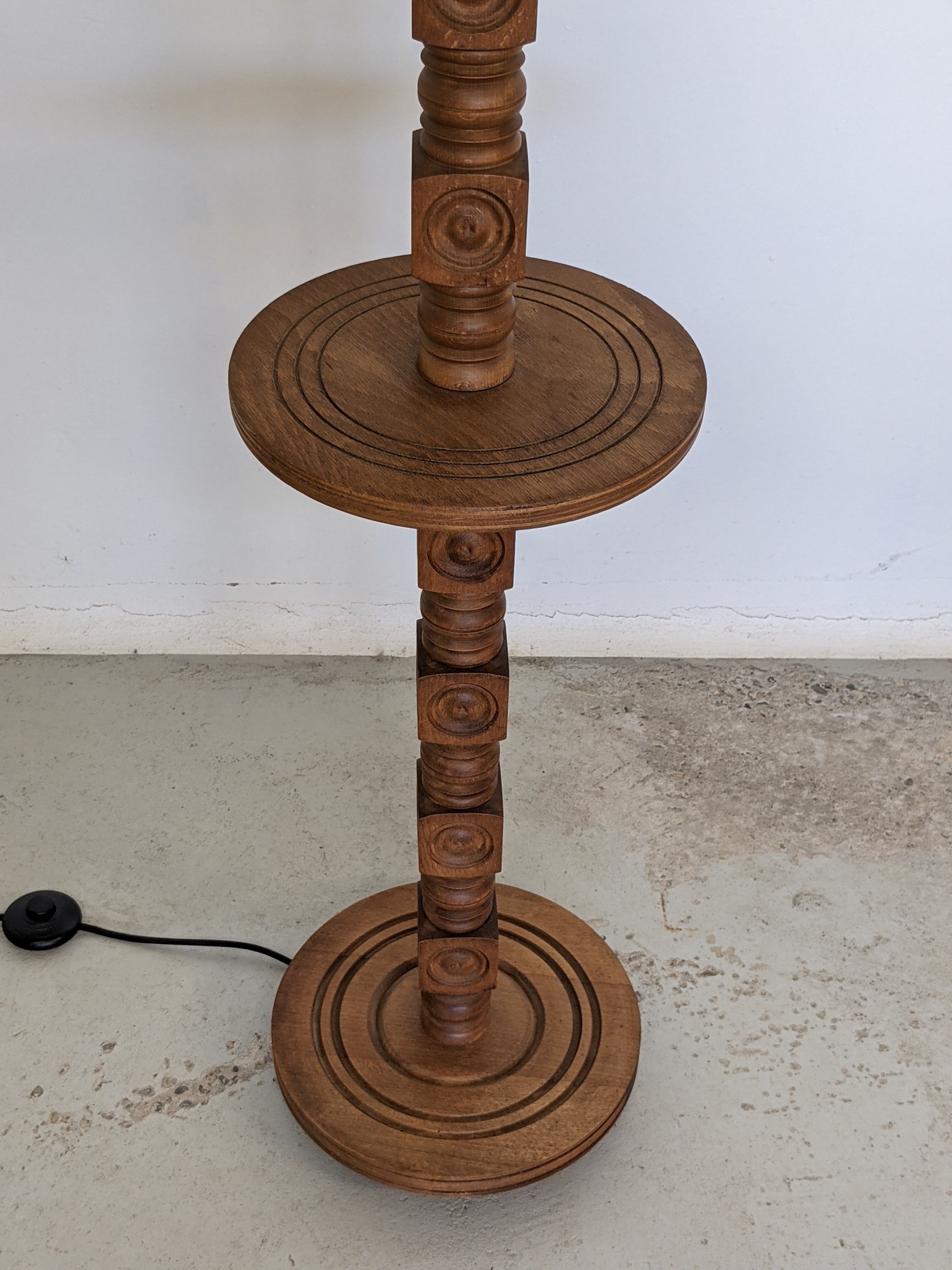 Neo-Basque floor lamp in turned wood - 50s