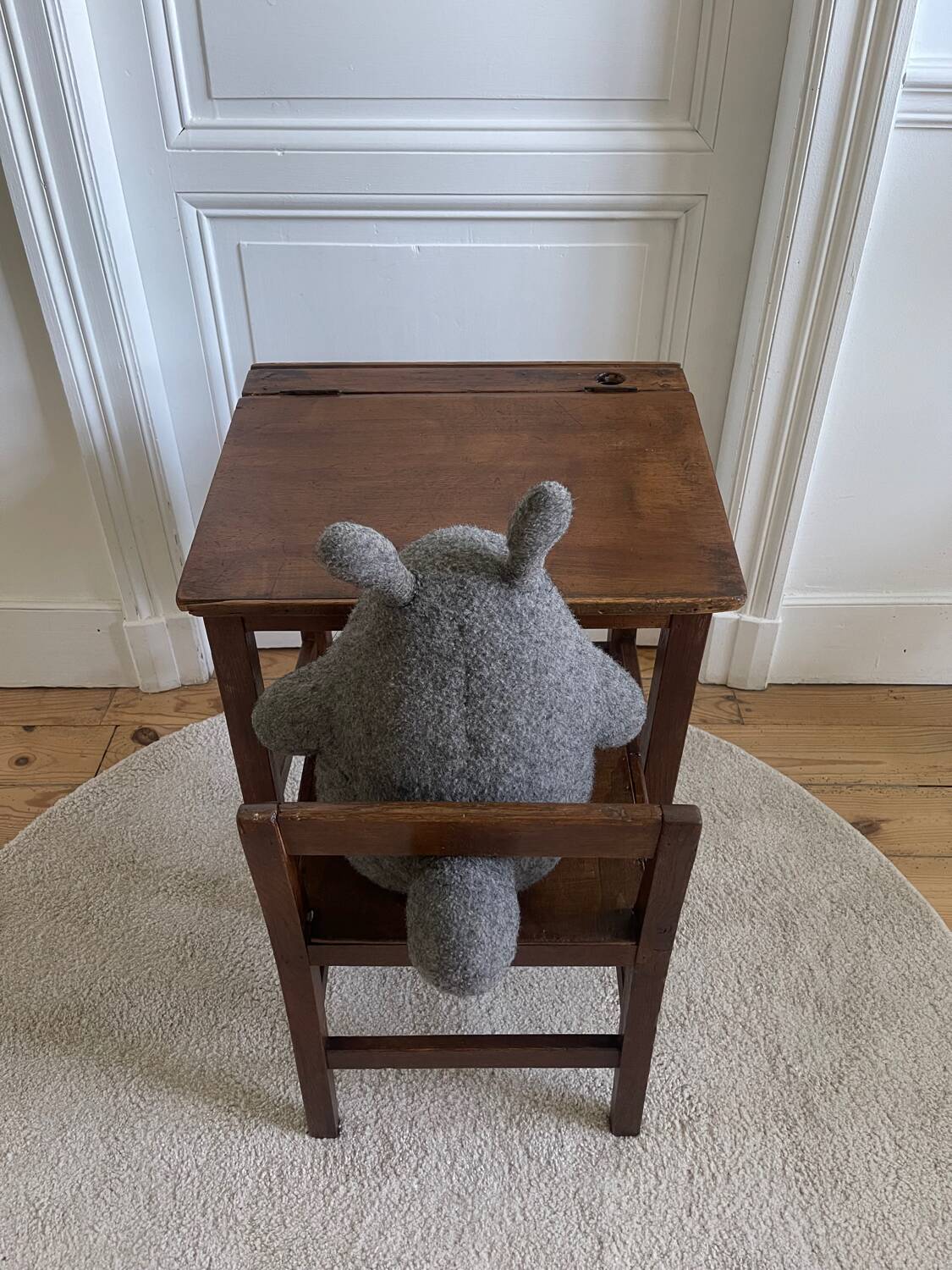 School desk and chair from the 1940s/50s.