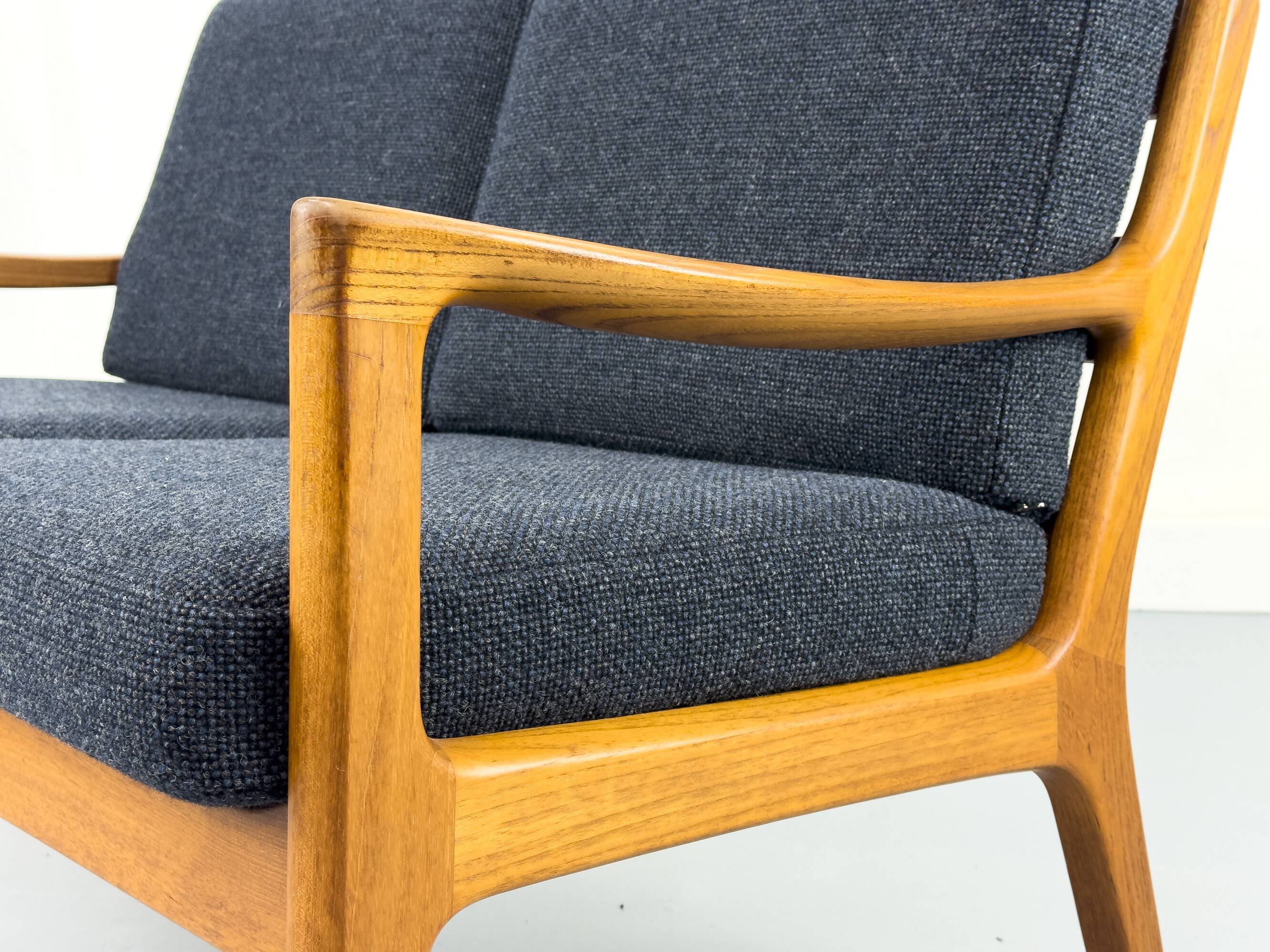 Vintage Two-Seater Senator Sofa in Teak by Ole Wanscher