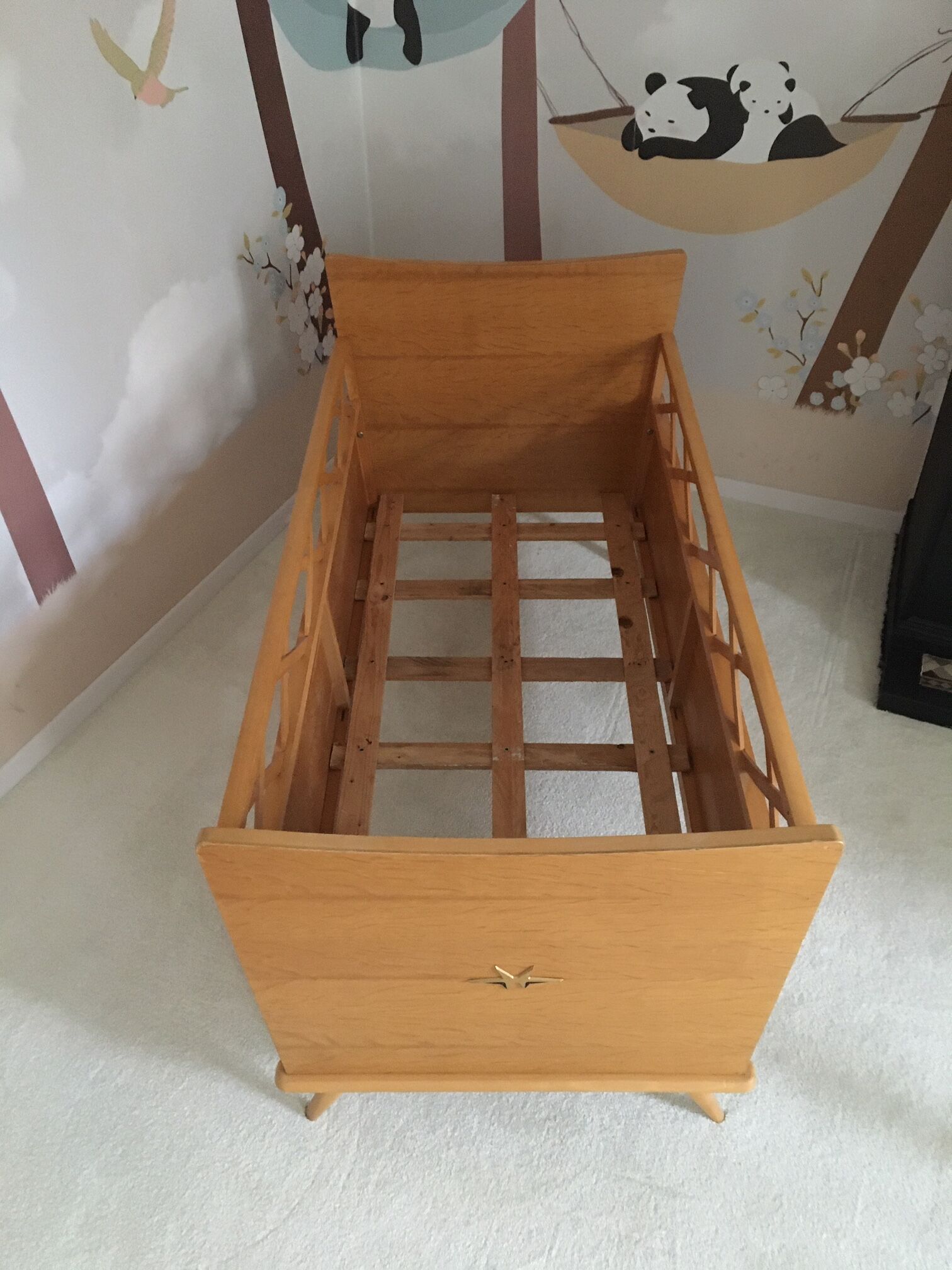 Vintage baby bed year 50