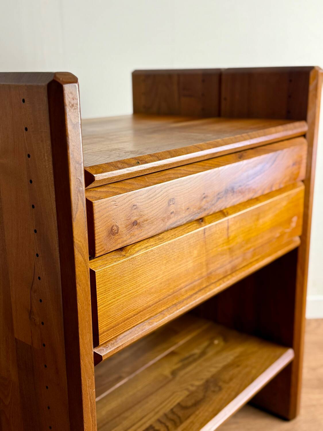 Element Library GO by Pierre Chapo 1980