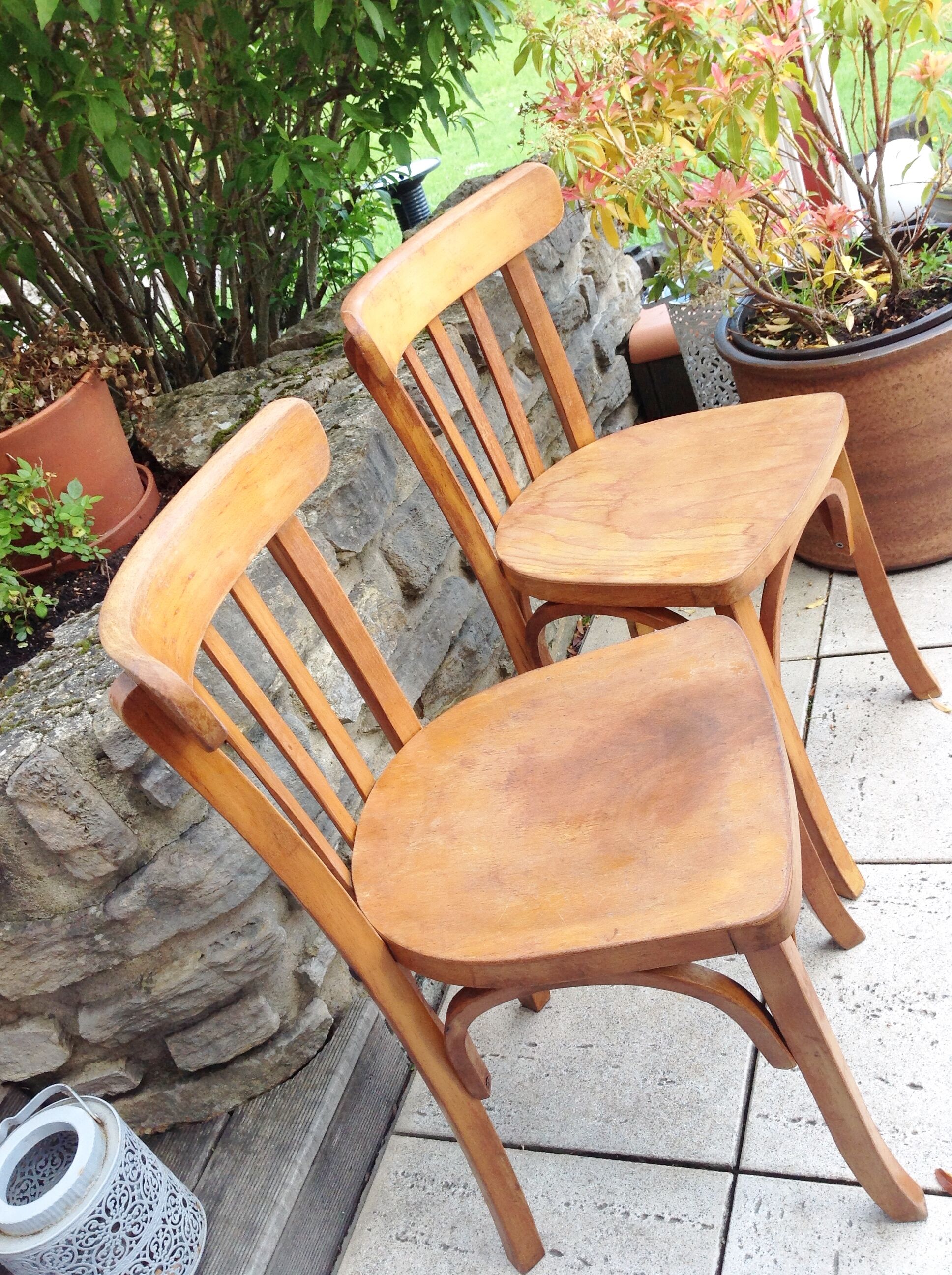 Pair of foot bistro chairs with bows / vintage 40-50s
