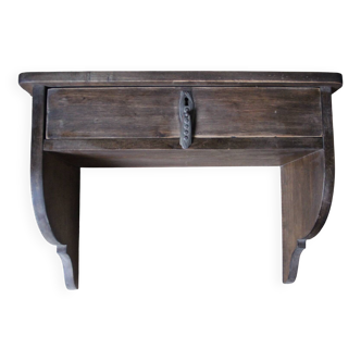 Side shelf with drawer