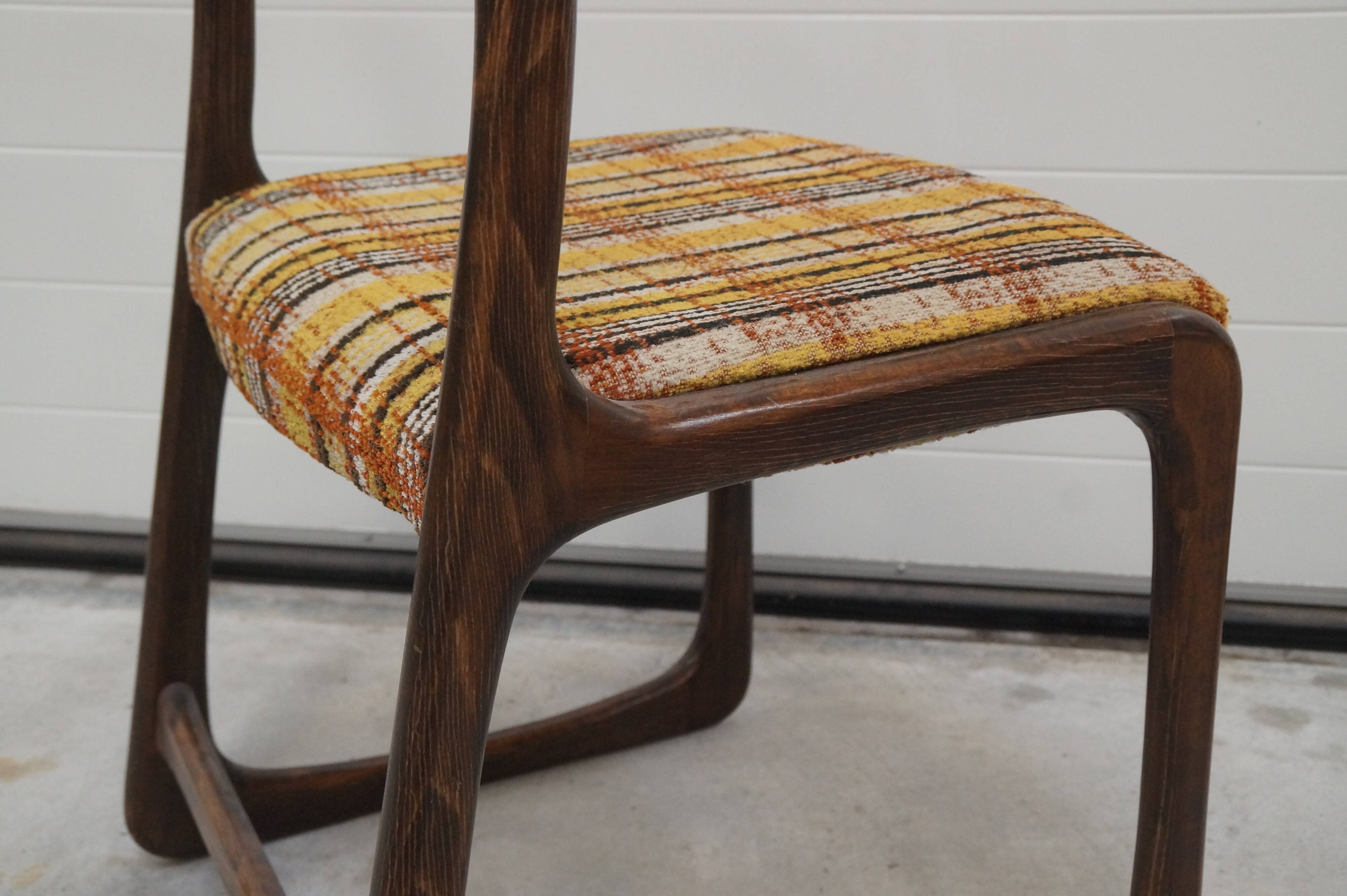 Set of 4 chairs baumann sled