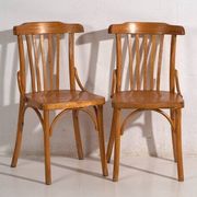Antique bentwood coffee chairs (circa 1920). Set of 2, no. 4