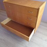 Vintage oak chest of drawers