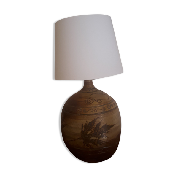 Lampe Vallauris à décor de feuillage
