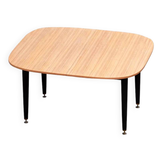 Table extensible scandinave, années 1960