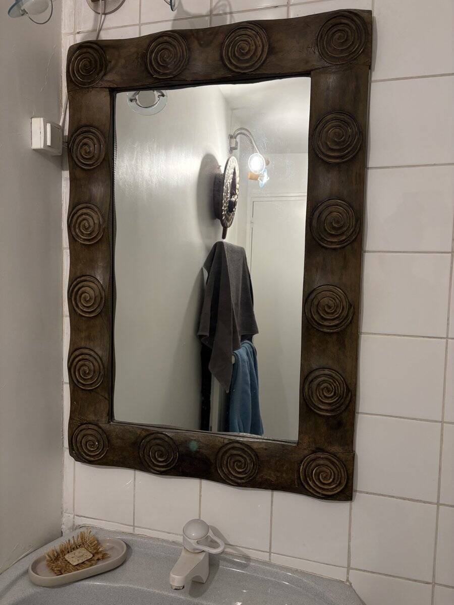 Wall mirror in carved wood (spiral patterns)