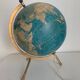 Globe vintage 1974 terrestre verre tripode Taride