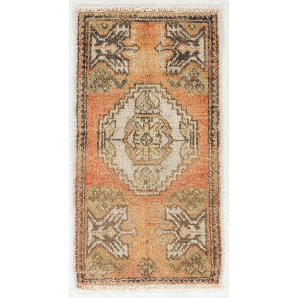 Handmade Accent Rug. Vintage Door Mat. Turkish Seat Cover. Entryway Mat. Kitchen Rug