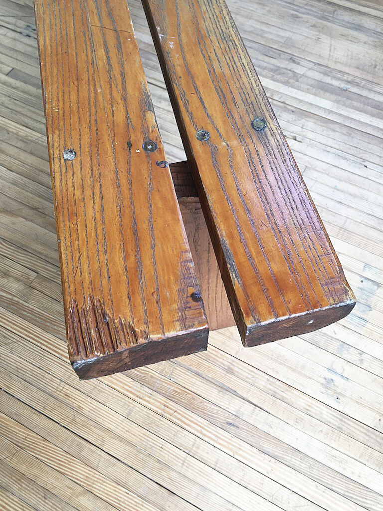 Artisanal pine bench