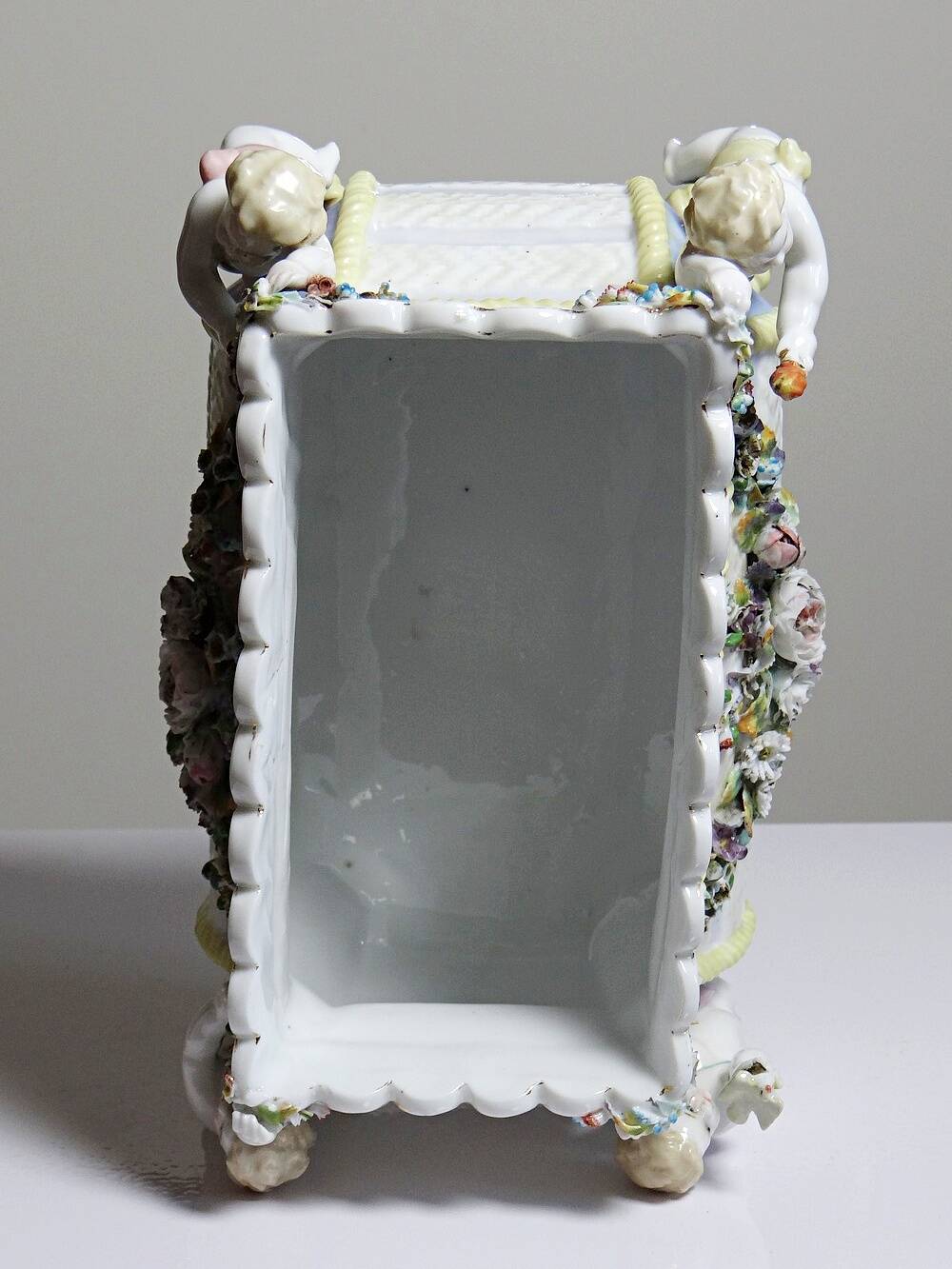 Small antique German porcelain planter Putti 19th century Meissen style