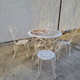 Garden furniture table with 2 armchairs and 2 chairs