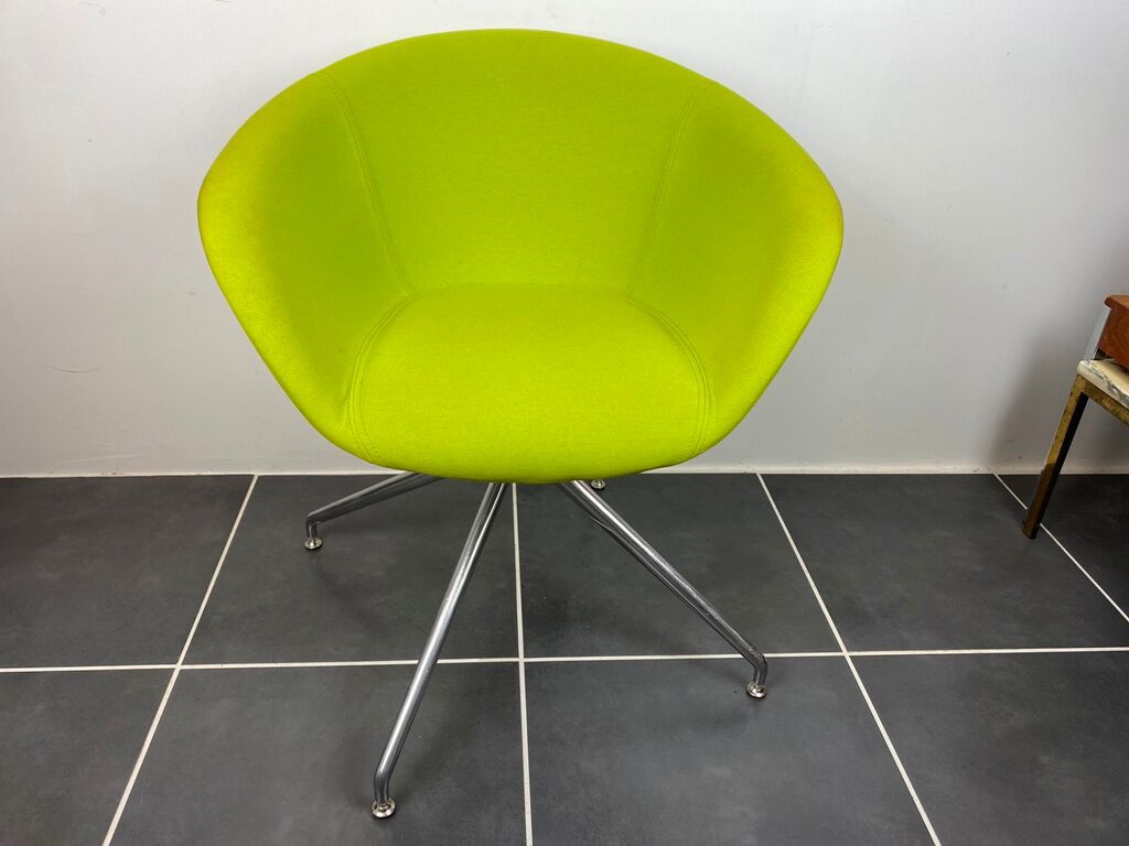 Swivel chair pop green apple arper model duna