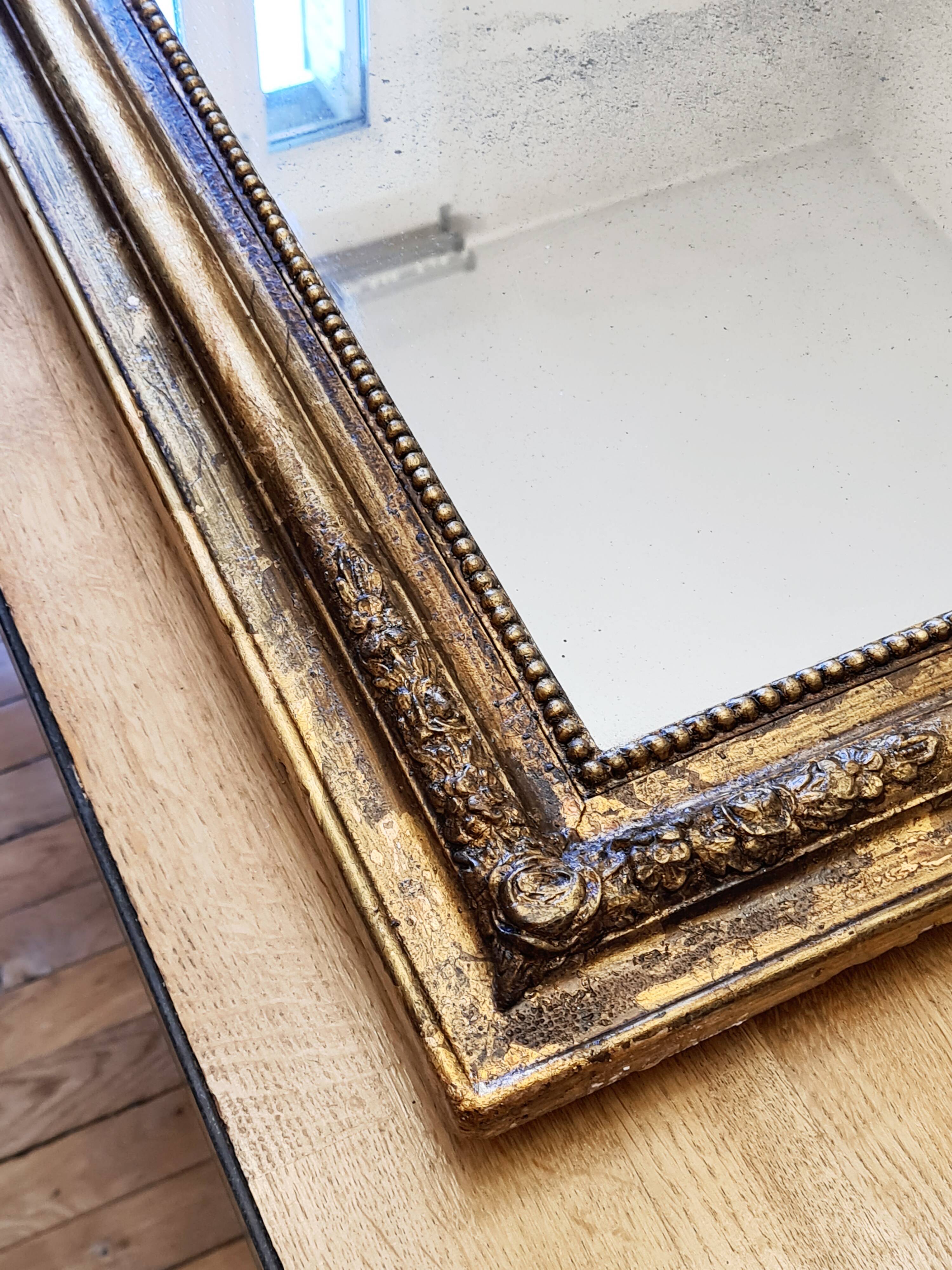 Louis-Philippe gilded mirror "Bertile"