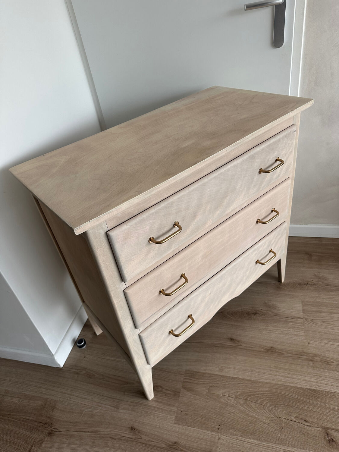 Vintage chest of drawers from the 50s/60s.