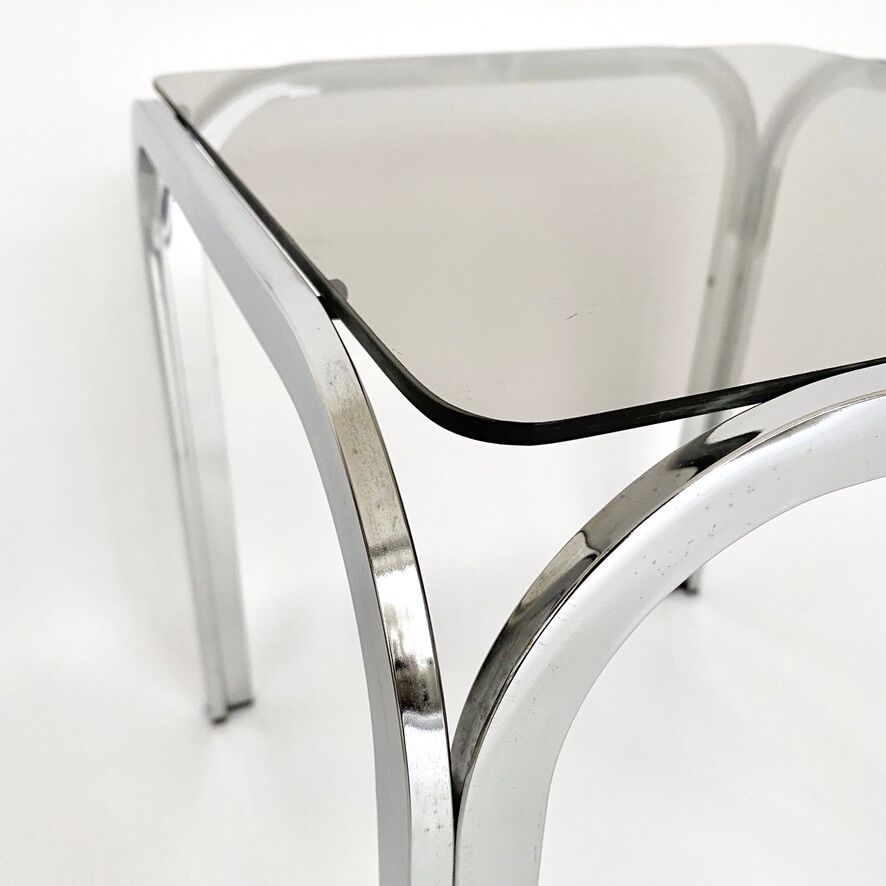 Vintage pull-out tables 70