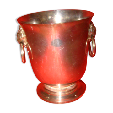 silver-plated ice bucket "with lion heads" from the 1970s