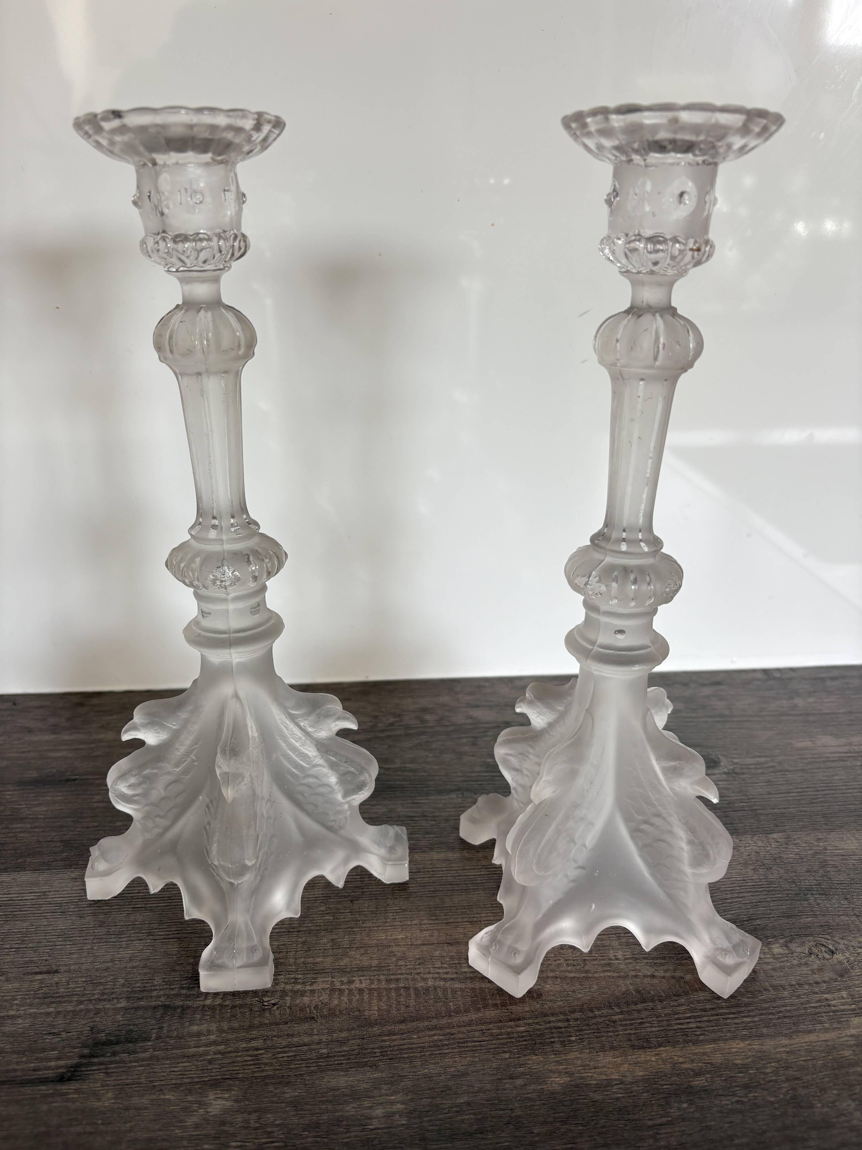 Pair of antique candlesticks Val Saint Lambert - Griffin model