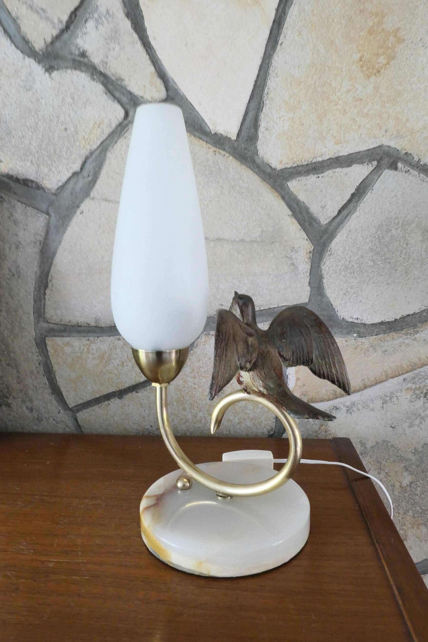 1940-50 perched bird lamp, alabaster, brass and regula