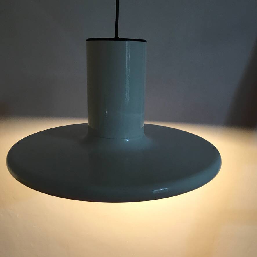Pendolita suspension by Lita