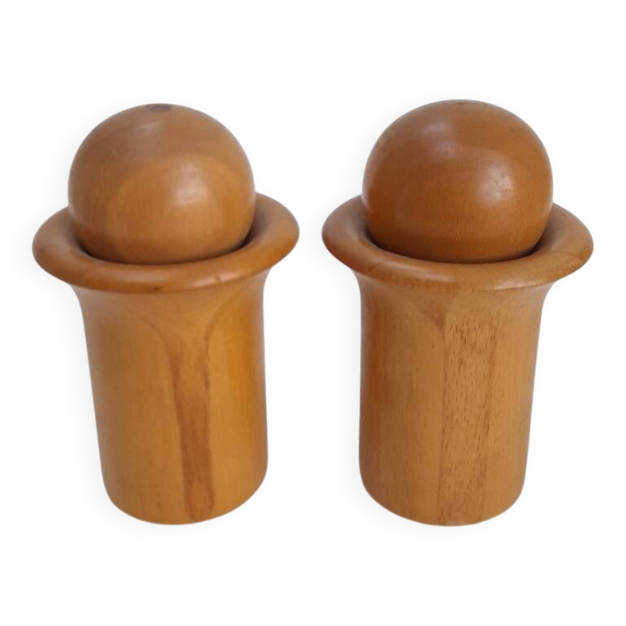 Pair of Richard Nissen salt and pepper mills.